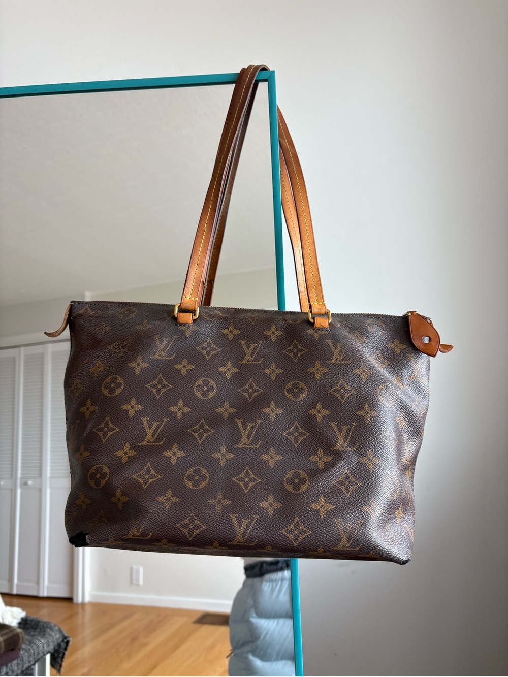 Louis Vuitton Brown Monogram Canvas Tote with Tan Leather Trim - Picture 4 of 14